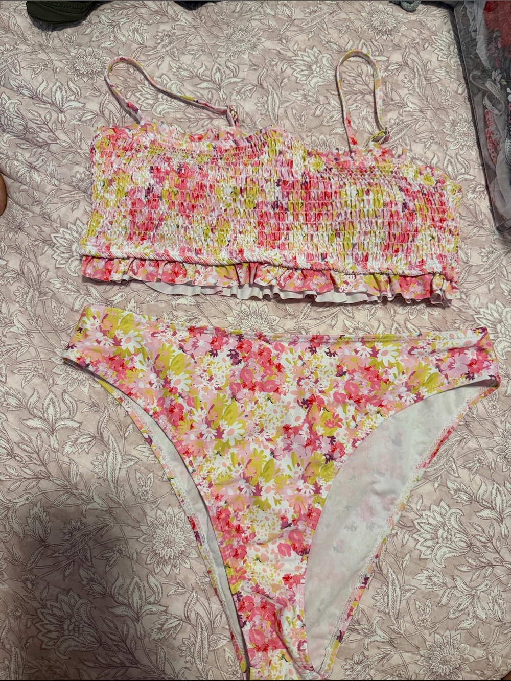 SHEIN Pink Floral Smocked Ruffle Bikini Set